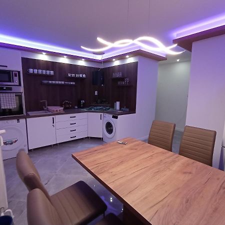 Pecsi Keco - Home Over The City Экстерьер фото