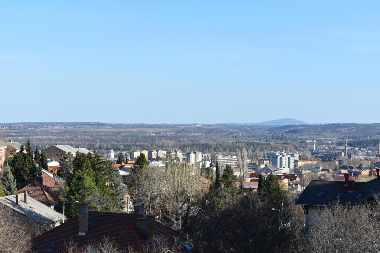 Pecsi Keco - Home Over The City Экстерьер фото